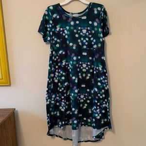 Kaleidoscope high-low t-shirt dress!
